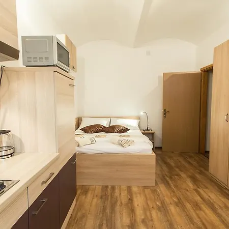 Bed 4 Guest house Zagreb